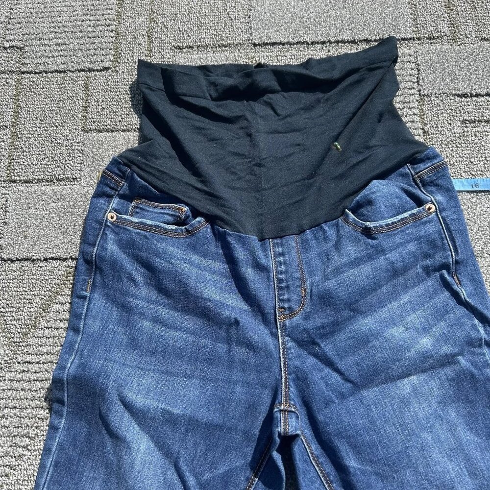 Women's Blue Jeans - Picture 10 of 12